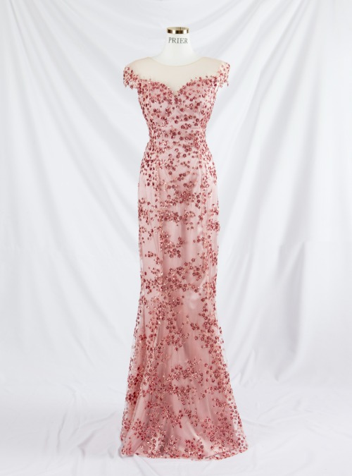 핑크 벚꽃 드레스
